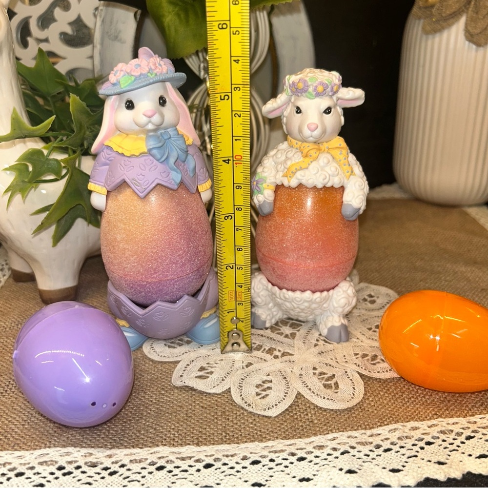 Vintage Avon 1997 Easter Egg Pals Lamb and Bunny set egg holders 4" plastic - Picture 5 of 11